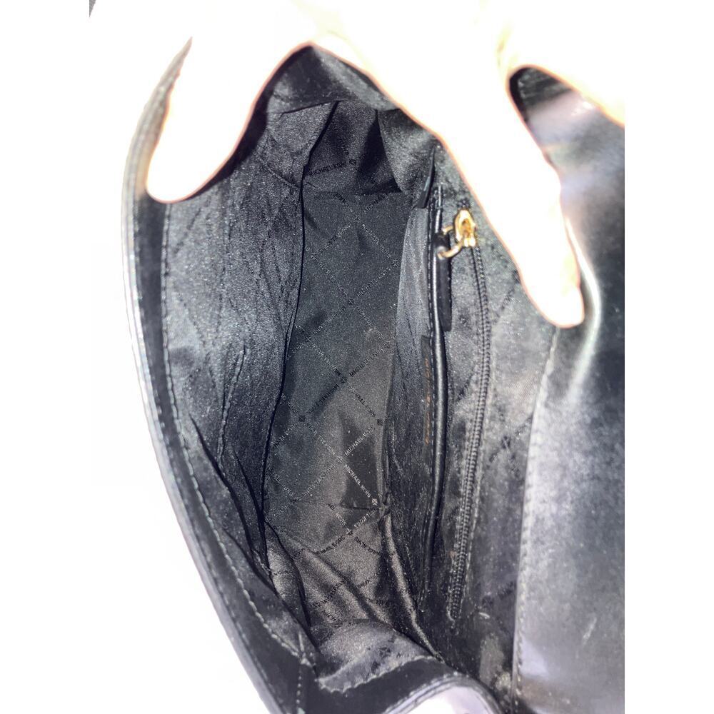 MICHAEL KORS, BLACK SMOOTH LEATHER LATCH CLOSURE BACKPACK` - Picture 15 of 16